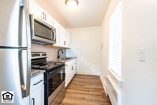 Photo - 1823 Griswold Dr Unit G11