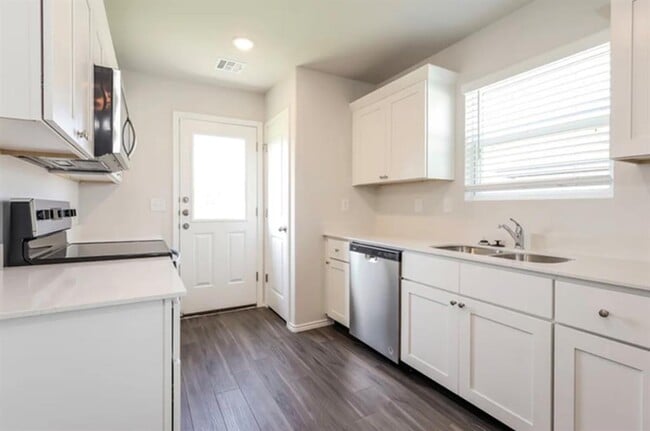 Photo - 2003 Malus Wy