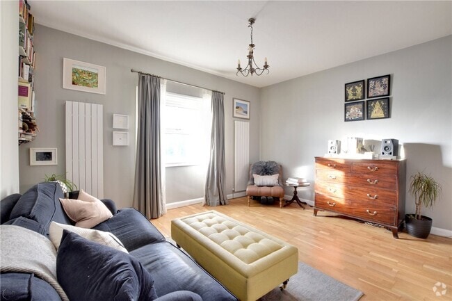Building Photo - 450 Dollar Ave Unit 2 Rental