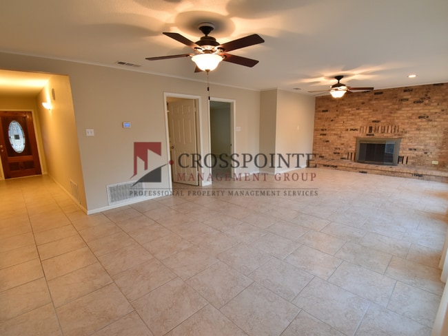 Photo - Tour Today! 3 Bedroom Home On Lake Tyler!