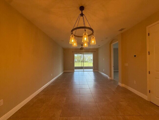 Photo - 3/2 townhome in desirable Loren Cove!