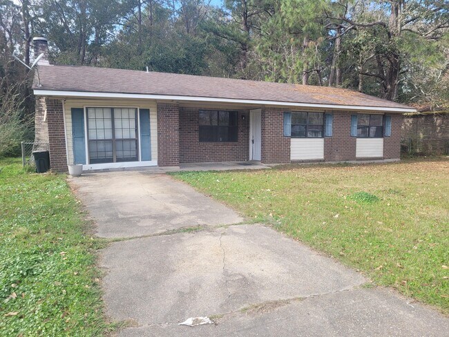 Photo - 2907 W Park Dr