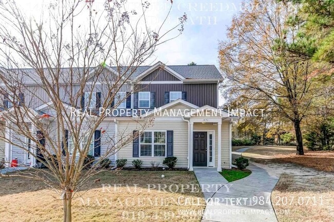 Modern 3-bedroom 3 bath end townhome in Cr... - Modern 3-bedroom 3 bath end townhome in Cr...