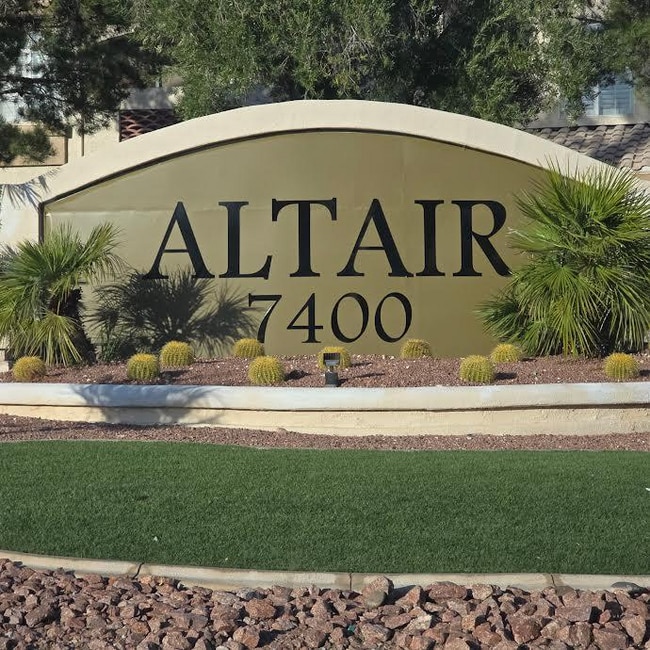 Building Photo - 7400 W Flamingo Rd