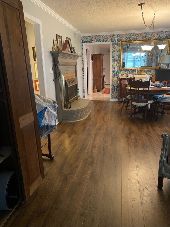 420 Pine St NW Townhome Townhome Rental in Hartselle AL