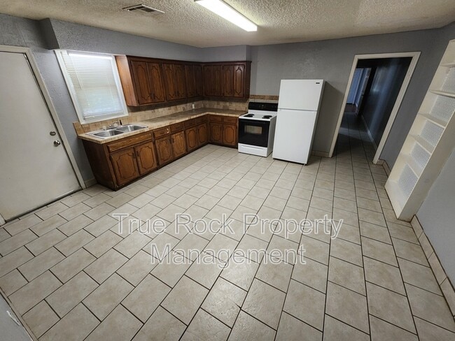 401 W 13th