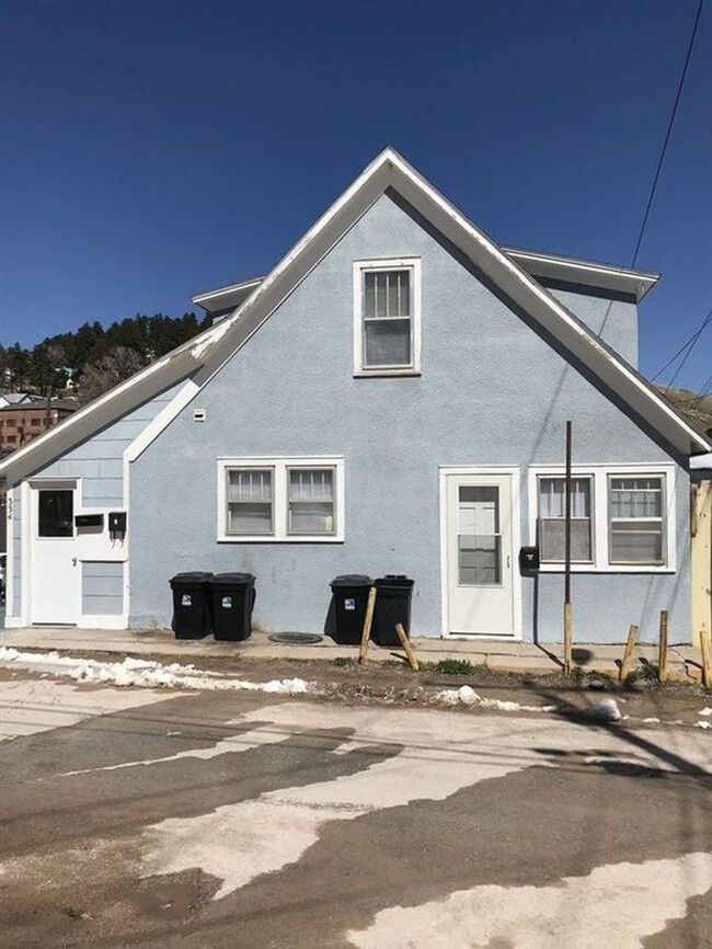 Building Photo - 334 Gwinn Ave Rental