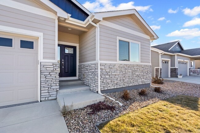 Photo - 965 Mount Andrew Dr