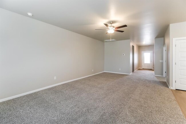 Photo - 2516 Rosewood Ln