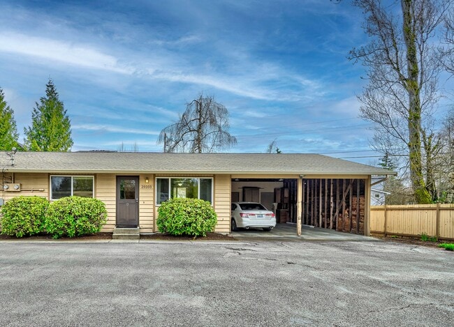 Building Photo - Lynnwood Duplex