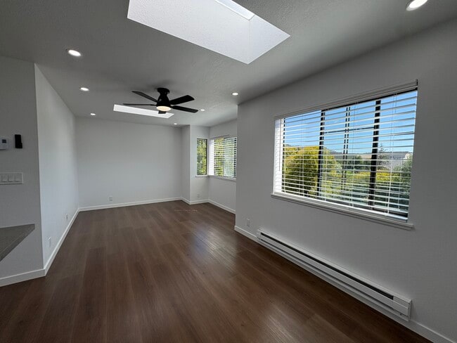 Photo - West End Villas