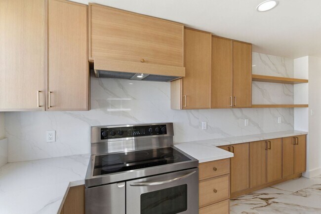 Photo - 1310 Jones St Unidad 704
