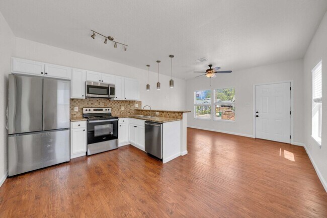 Photo - 312-A Unit 102