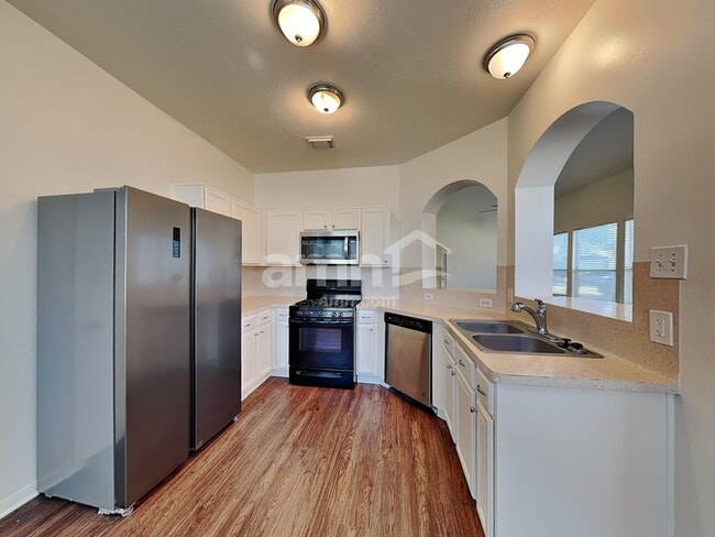 Photo - 3927 Dogwood Bough Ln