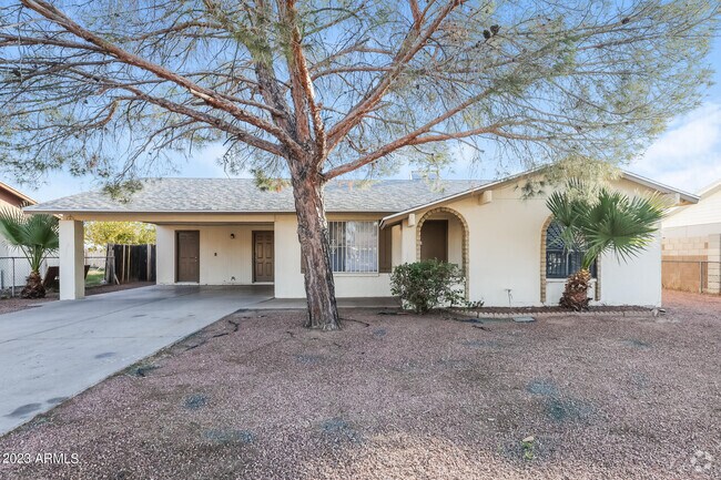 Building Photo - 7719 W Clayton Dr Rental