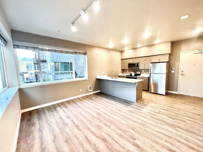 Photo - 2330 Yakima Ct Unidad A101