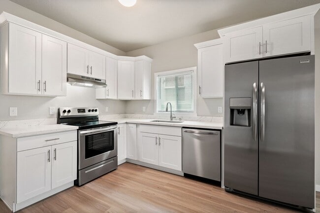 Photo - Recently Remodeled 3 Bedroom Home in Everett!