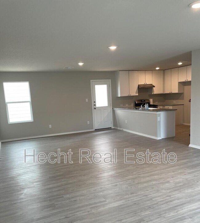 Photo - 10727 Prusiner Dr