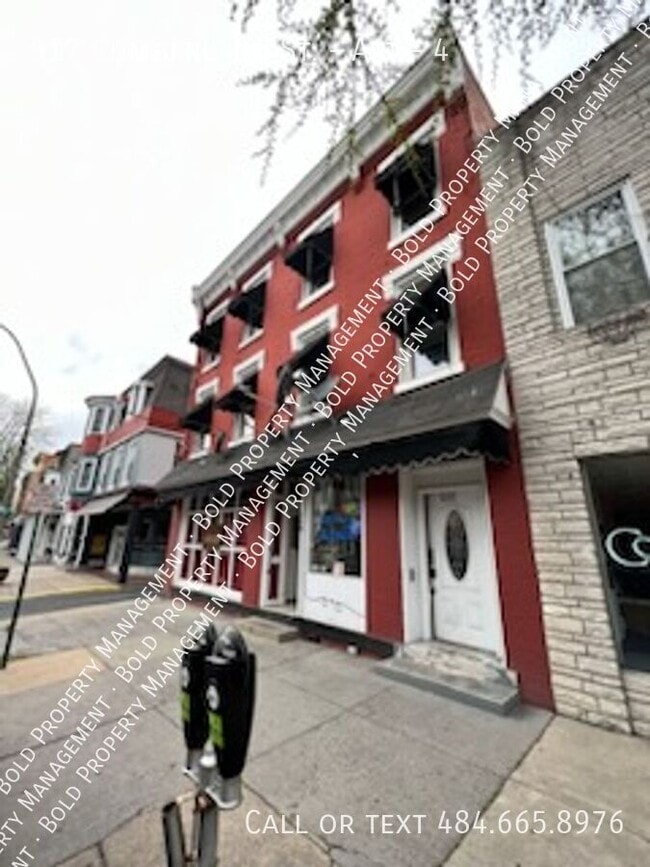 Building Photo - 517 Cumberland St Unit 4 Rental