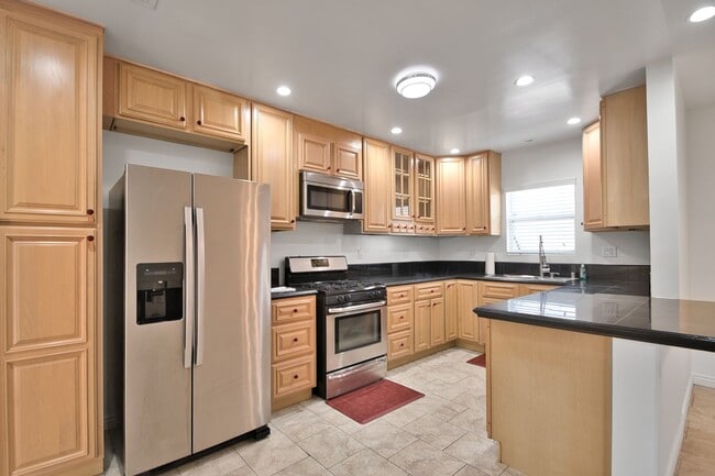 Photo - Spacious 4 Bedroom Home with A/C