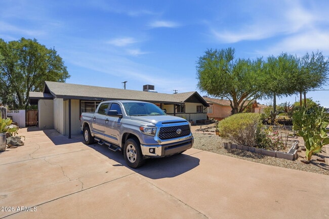 Photo - 1239 W Elna Rae St