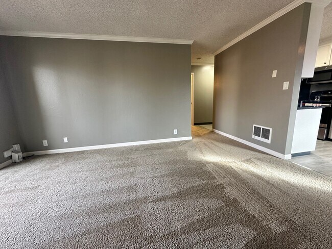 Photo - Bel Mark Apartments