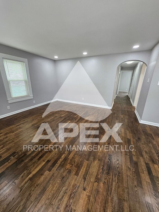 Photo - Craftsman Style 2 Bd 1 Ba Single Family Home w/Bonus rm & Garage in North Knox!