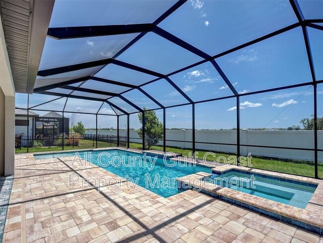 Photo - 1685 Lugano Cir