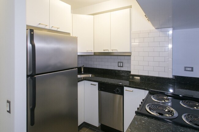 Algonquin Apartments