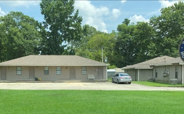 Building Photo - Blue Sky Unit 1517 D