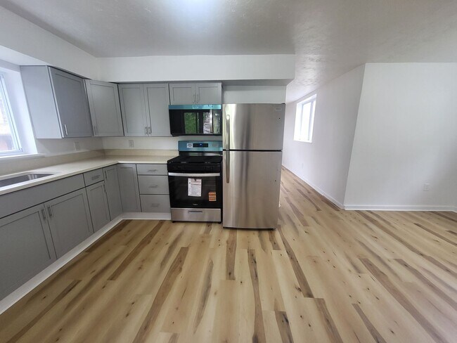 Photo - 4012 Perrysville Ave Unit 2