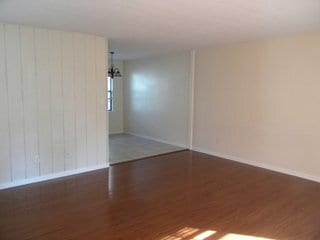 Photo - 1604 Carolwood Ct