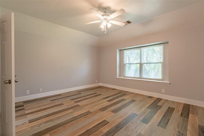 Photo - 3018 Rock Rose Pl