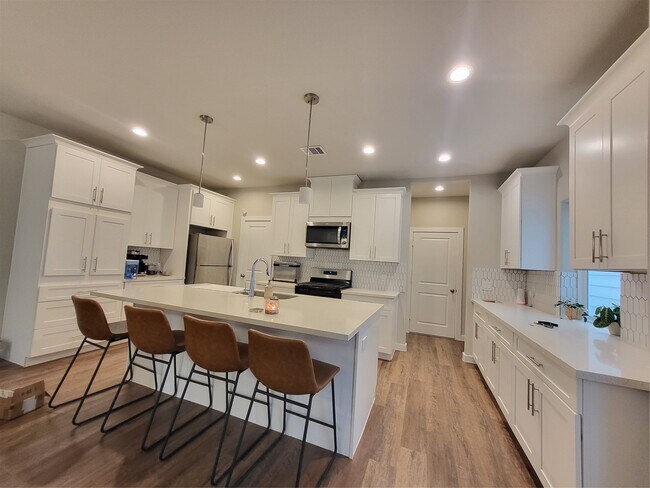 Photo - 6615 Ezzard Charles Ln