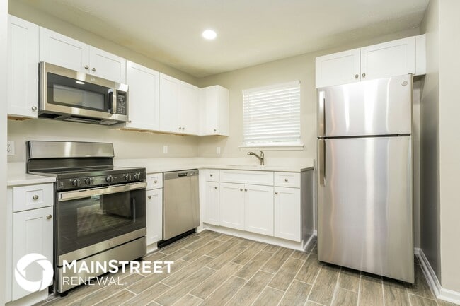 Photo - 10124 Settlers Grove Rd NE