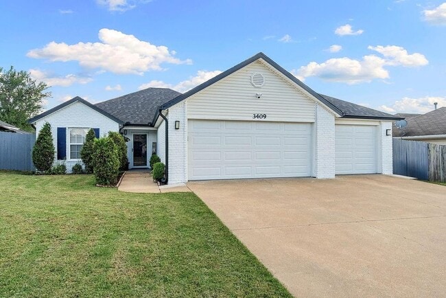 Photo - 3409 SW Picasso Blvd