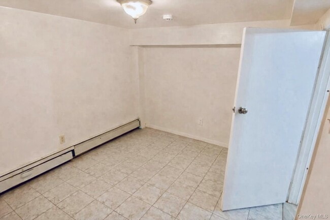 Photo - 1-72 Beach 115th St