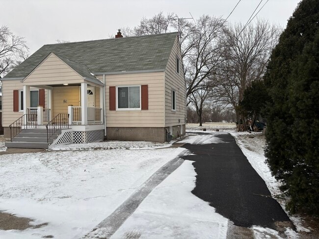 Photo - 3226 181st St