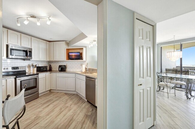 9500 S Ocean Dr Unit Ph-10
