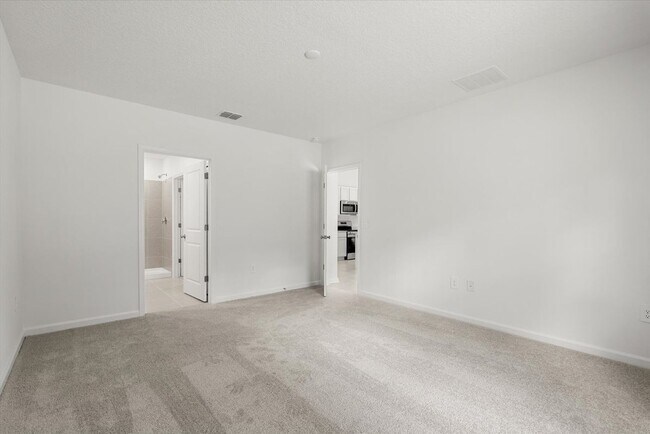 Photo - 1377 Loxley Trl