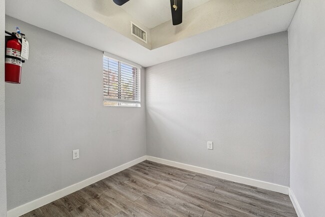 Photo - 2807 Beauchamp St Unit 14