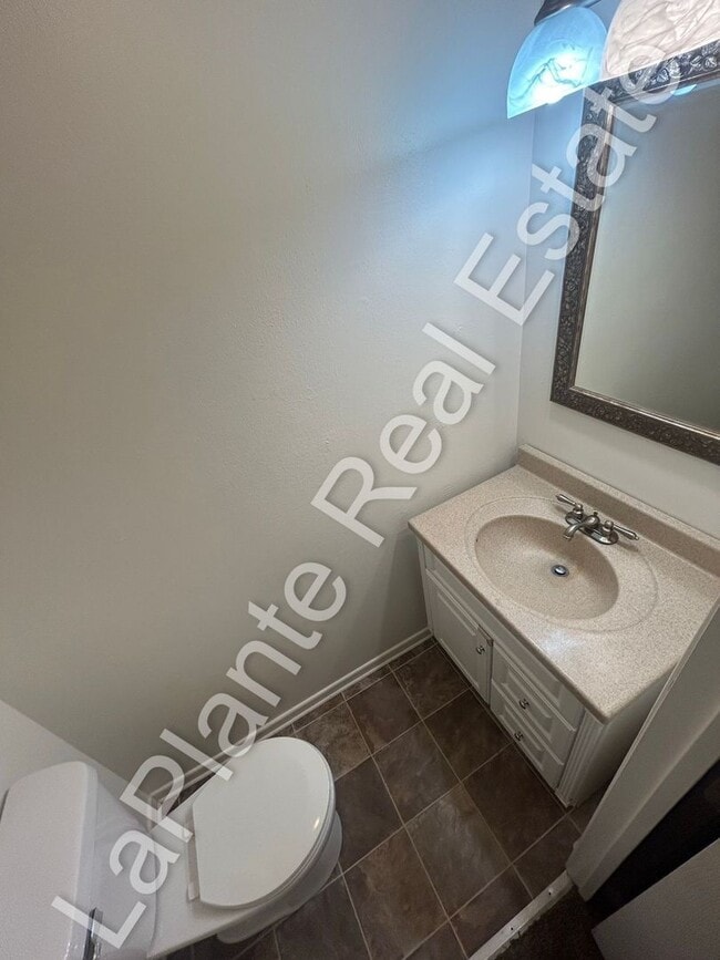 Photo - 1163 Bernath Unidad 1163