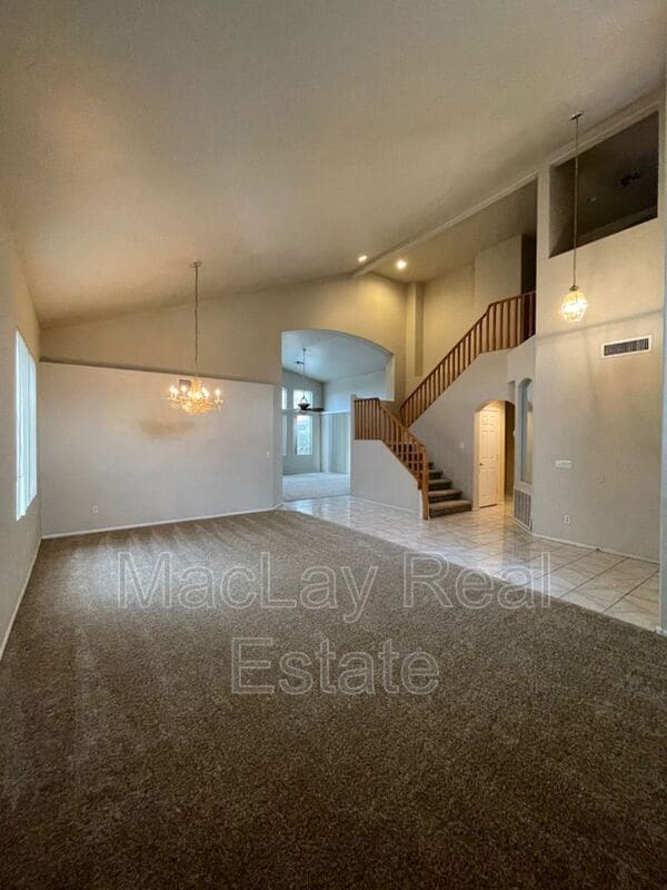 Photo - 7140 E Medina Ave