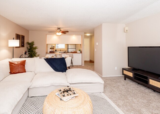 Photo - Sunstone Parc Apartments