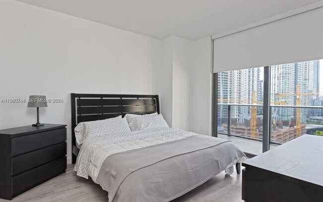 Photo - 45 SW 9th St Unit 1805