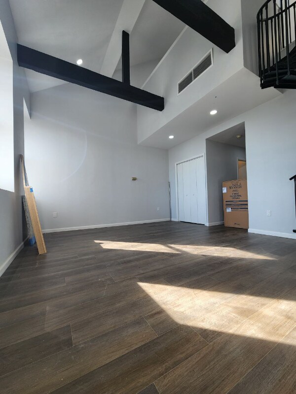 69 Sparta Ave Apartment For Rent in Newton, NJ