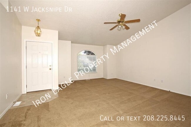 Photo - 1141 W Jacksnipe Dr