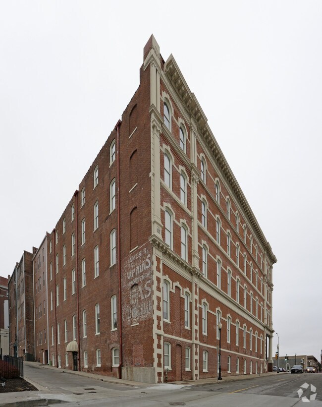 Photo - Lofts at Landmark