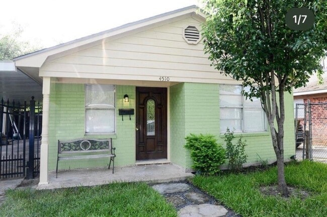 Building Photo - 4510 Pecan Park Cir