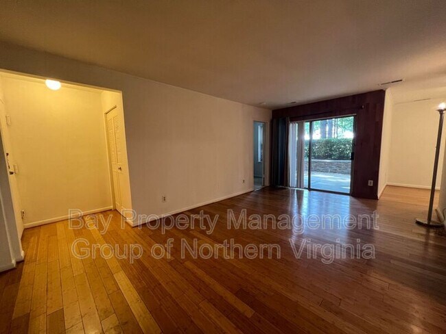 Photo - 3306 Woodburn Village Dr